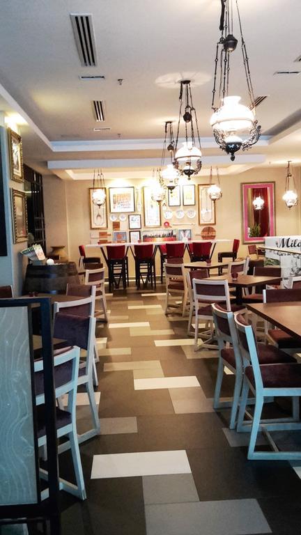 อีโค ทรี โฮเต็ล Hotel Malacca ภายนอก รูปภาพ