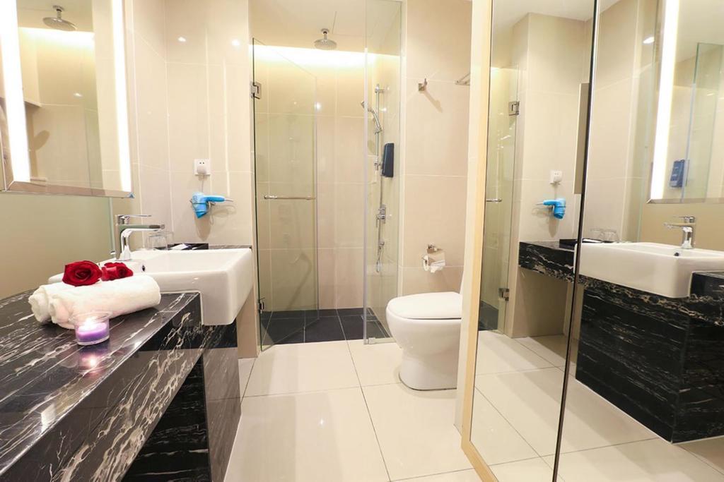 อีโค ทรี โฮเต็ล Hotel Malacca ภายนอก รูปภาพ