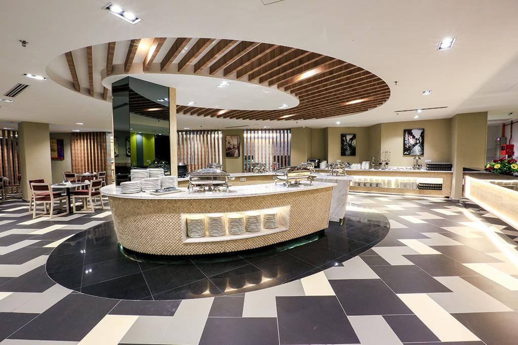 อีโค ทรี โฮเต็ล Hotel Malacca ภายนอก รูปภาพ