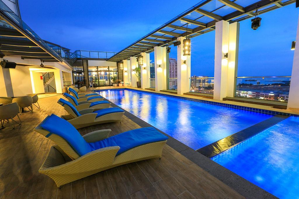 อีโค ทรี โฮเต็ล Hotel Malacca ภายนอก รูปภาพ