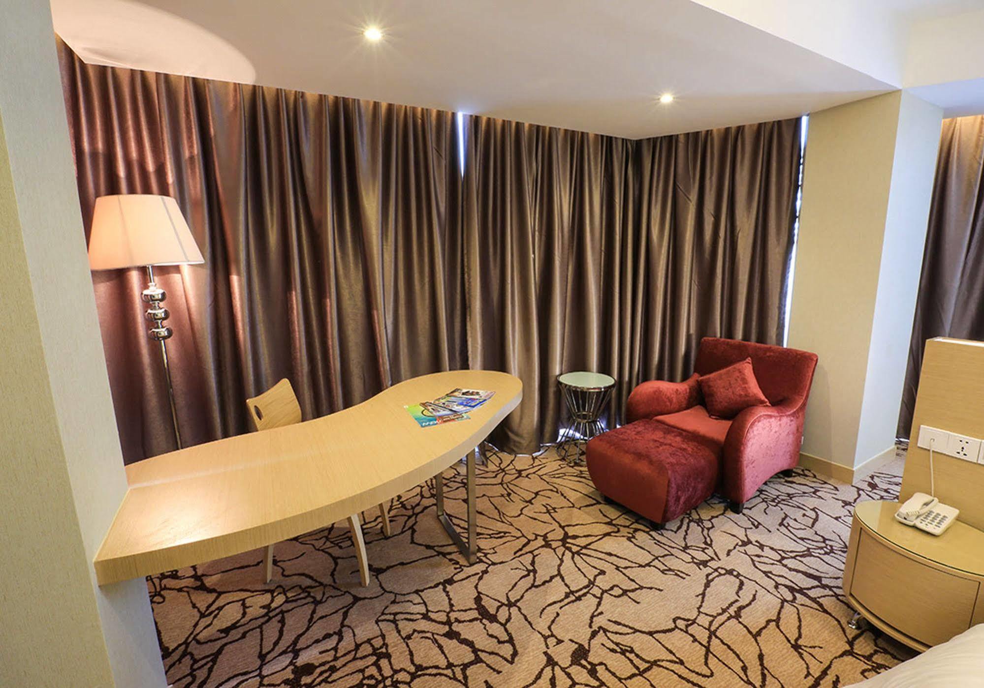 อีโค ทรี โฮเต็ล Hotel Malacca ภายนอก รูปภาพ