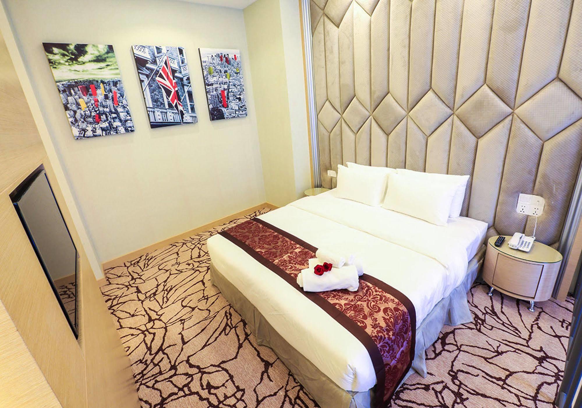 อีโค ทรี โฮเต็ล Hotel Malacca ภายนอก รูปภาพ