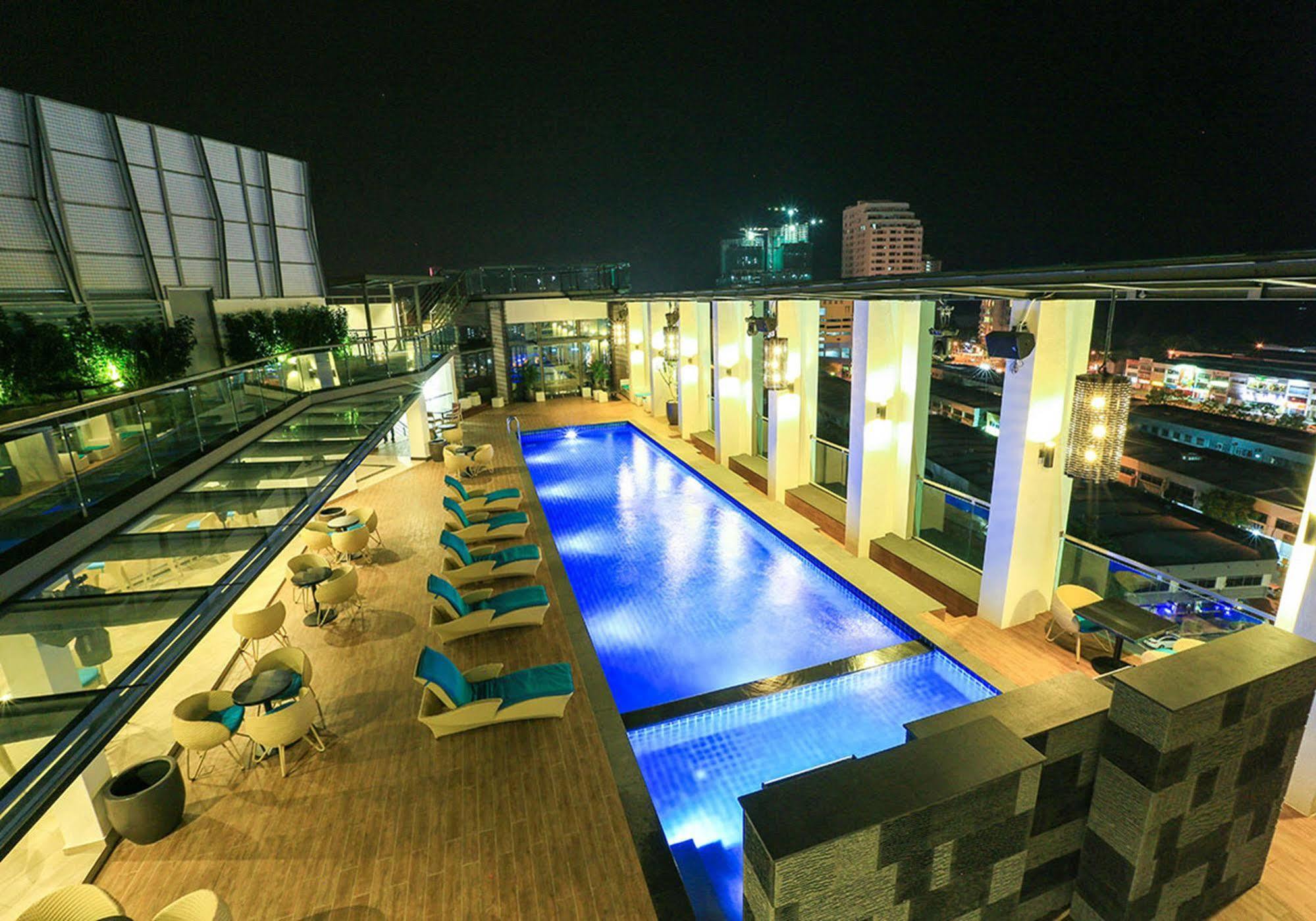 อีโค ทรี โฮเต็ล Hotel Malacca ภายนอก รูปภาพ